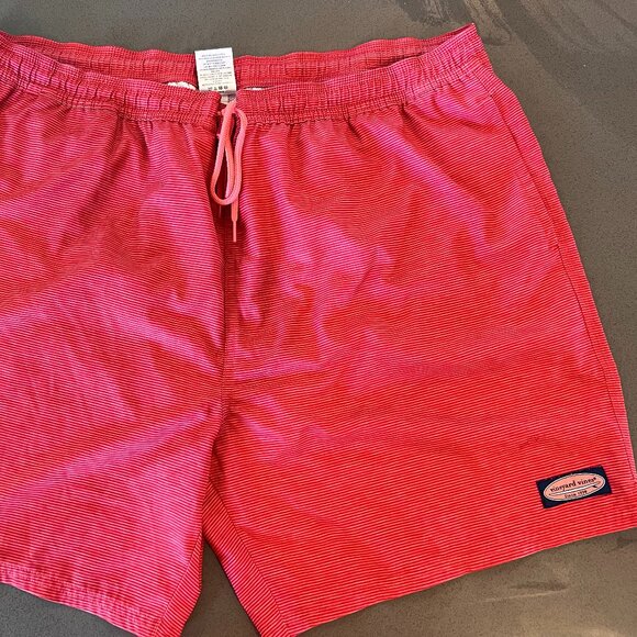 Vineyard Vines Swim Trunks 2XL - Picture 1 of 5